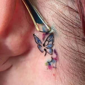 Meet your Posher, Dee